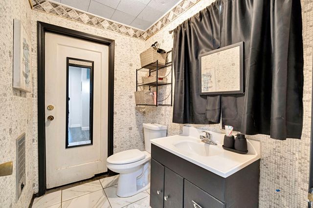 17810 Road 26, Madera, CA 93638