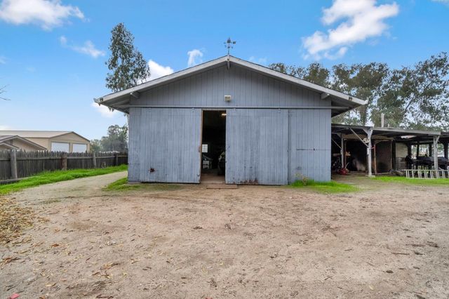 17810 Road 26, Madera, CA 93638