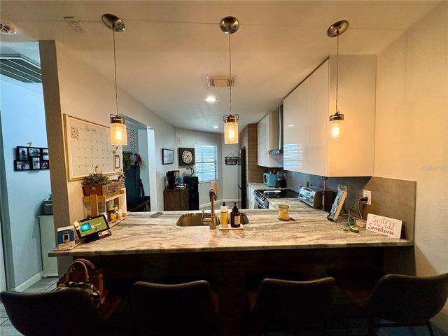 2131 RIDGE ROAD S 2, Largo, FL 33778