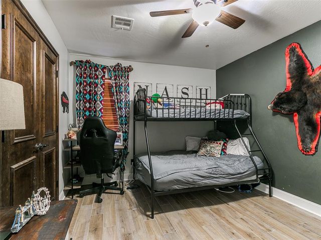 1028 Skyline Boulevard, Edmond, OK 73025