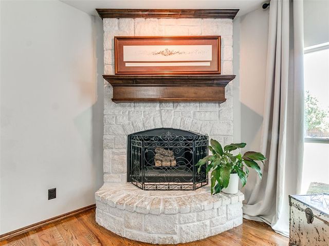 1028 Skyline Boulevard, Edmond, OK 73025