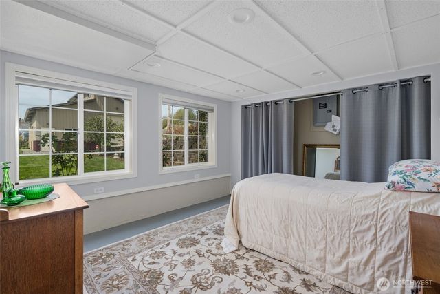 347 SE Glencoe Street, Oak Harbor, WA 98277