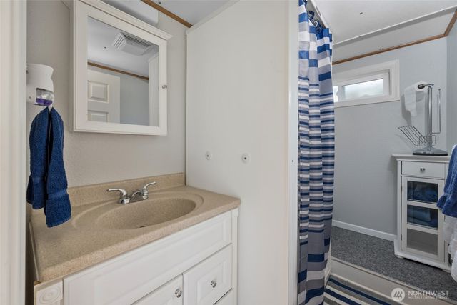 347 SE Glencoe Street, Oak Harbor, WA 98277