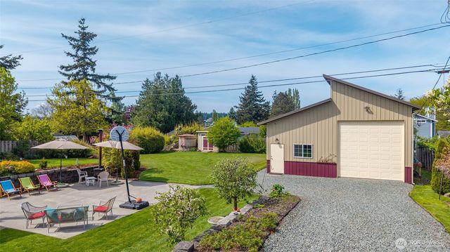 347 SE Glencoe Street, Oak Harbor, WA 98277