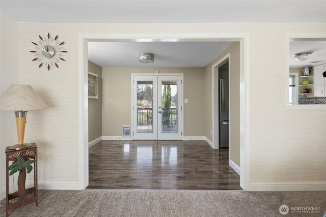 347 SE Glencoe Street, Oak Harbor, WA 98277
