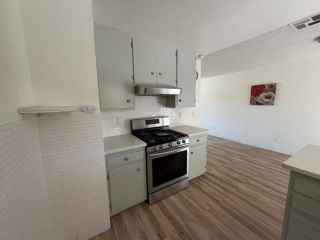 2413 Murray St, Turlock, CA 95382