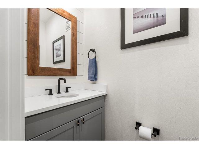 1316 Knox Ct 2, Denver, CO 80204