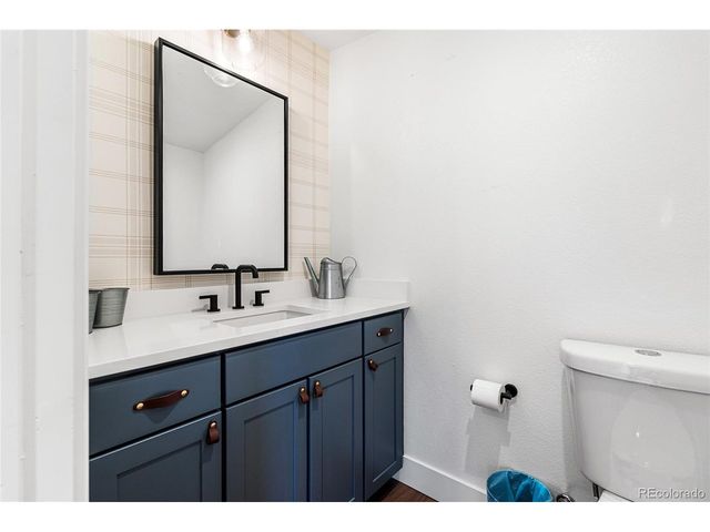 1316 Knox Ct 2, Denver, CO 80204