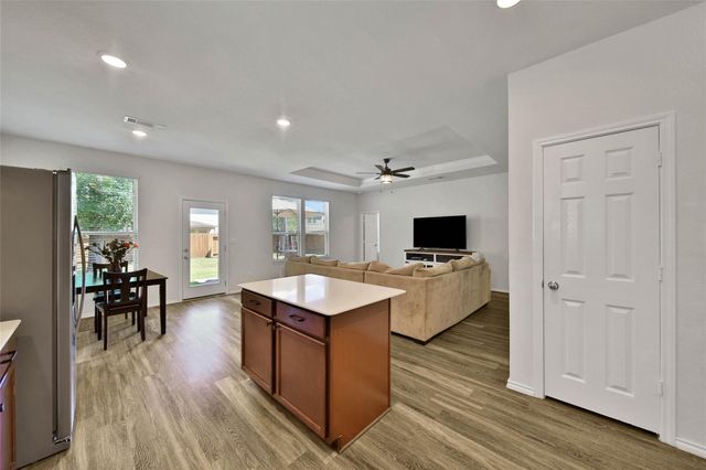 4343 Roaring Timber Drive, Conroe, TX 77304