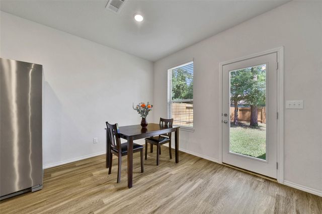 4343 Roaring Timber Drive, Conroe, TX 77304