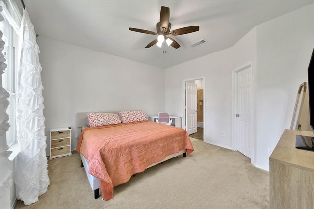 4343 Roaring Timber Drive, Conroe, TX 77304