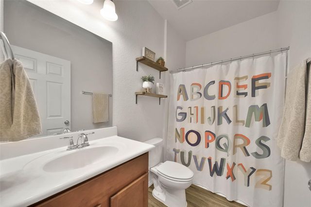 4343 Roaring Timber Drive, Conroe, TX 77304