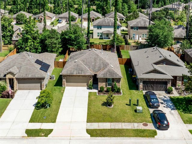 4343 Roaring Timber Drive, Conroe, TX 77304