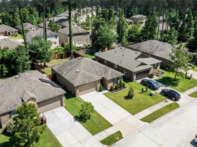 4343 Roaring Timber Drive, Conroe, TX 77304