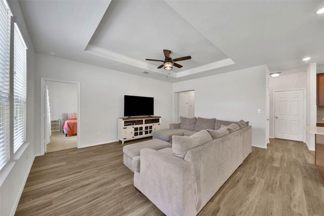 4343 Roaring Timber Drive, Conroe, TX 77304