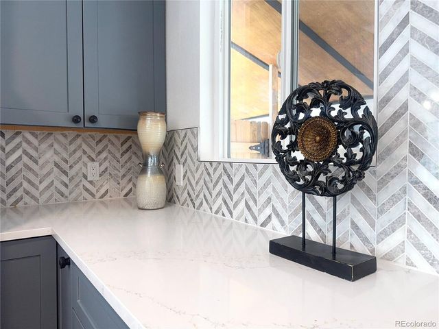 3227 S Grape St, Denver, CO 80222