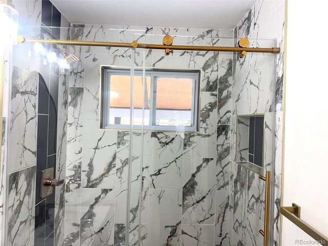 3227 S Grape St, Denver, CO 80222