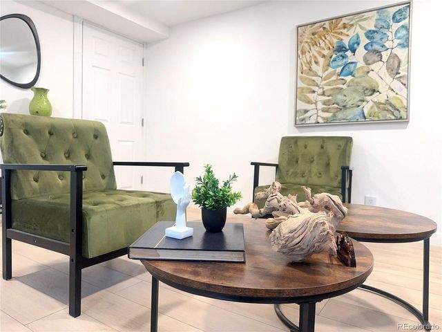 3227 S Grape St, Denver, CO 80222