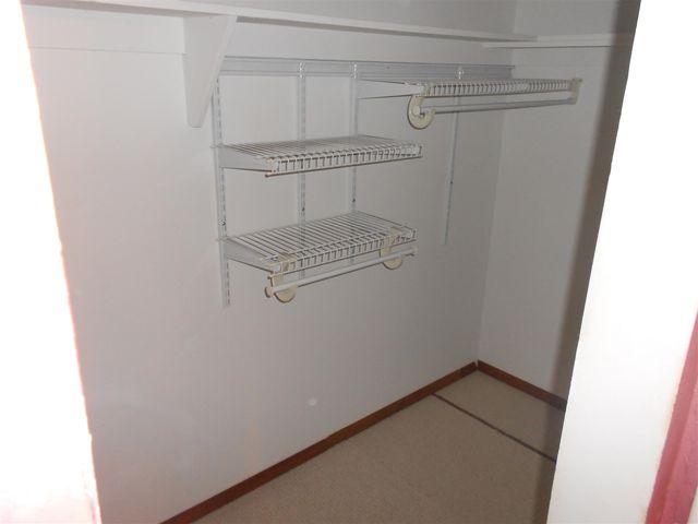 129 Balmoral Court, Kalamazoo, MI 49006