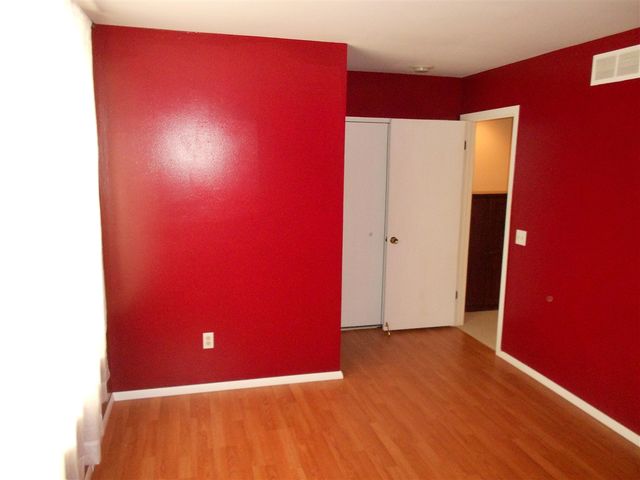 129 Balmoral Court, Kalamazoo, MI 49006