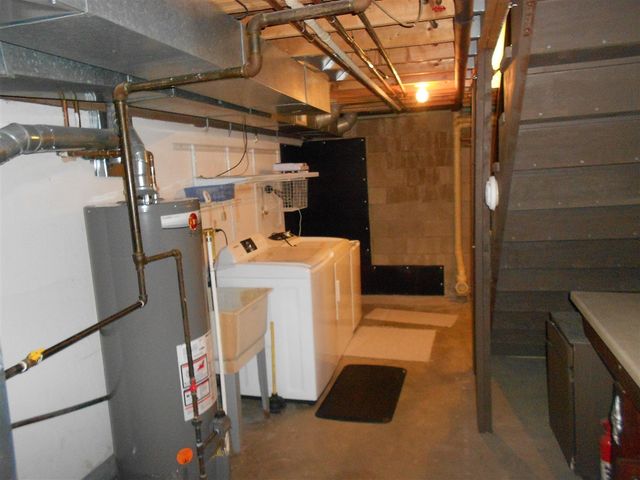 129 Balmoral Court, Kalamazoo, MI 49006