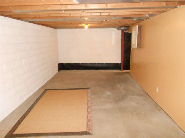 129 Balmoral Court, Kalamazoo, MI 49006