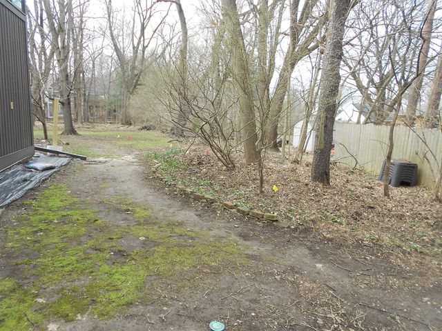 129 Balmoral Court, Kalamazoo, MI 49006