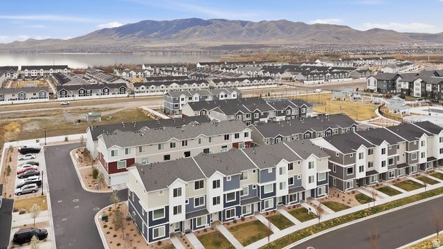 1114 E YARD ROW, Saratoga Springs, UT 84045