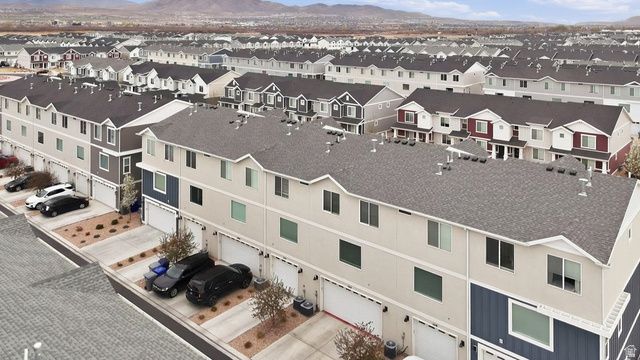 1114 E YARD ROW, Saratoga Springs, UT 84045