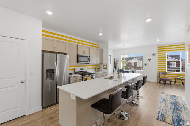 1114 E YARD ROW, Saratoga Springs, UT 84045