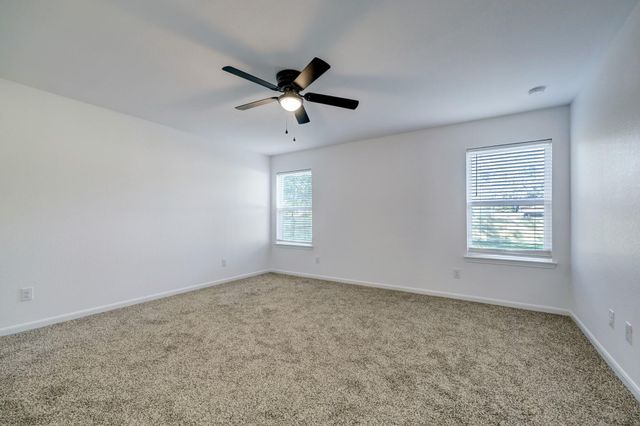 714 Little Doe Drive, Crosby, TX 77532