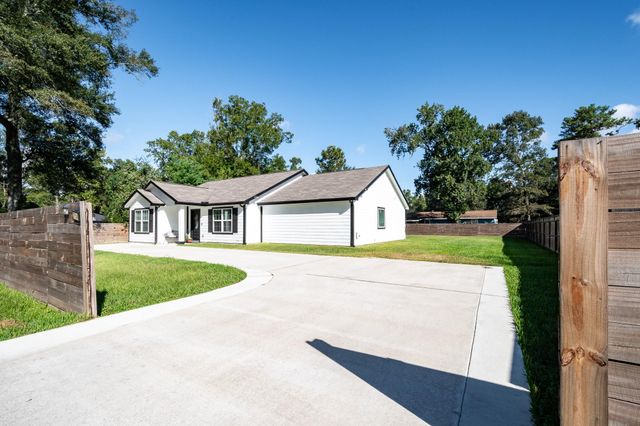 714 Little Doe Drive, Crosby, TX 77532