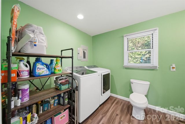 1745 26th Street NE, Hickory, NC 28601