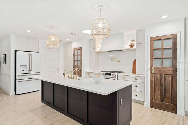 2270 DELORAINE TRAIL, Maitland, FL 32751