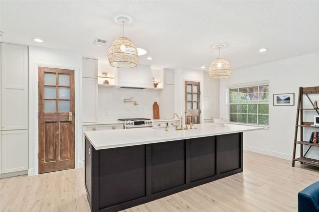 2270 DELORAINE TRAIL, Maitland, FL 32751