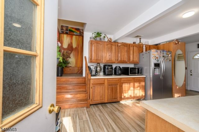 19 Skyland Ave, Wanaque Boro, NJ 07420