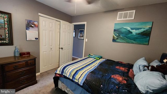 647 TARANTO AVE, Blackwood, NJ 08012