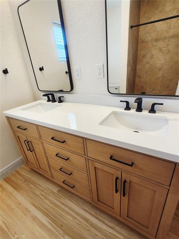 2494 DEL RIO WAY, Dunedin, FL 34698