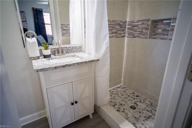 3821 Cedar LN, Portsmouth, VA 23703
