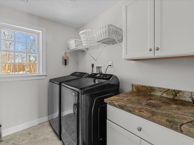 14 Teresa Dr, Millis, MA 02054