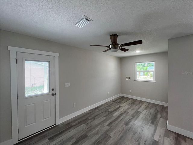 119 DIXWOOD AVENUE, Edgewater, FL 32132