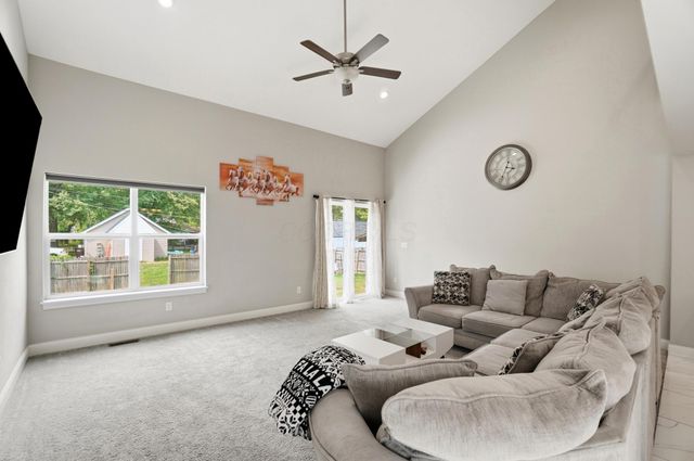 3816 Emmons Avenue, Columbus, OH 43219