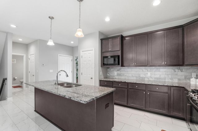3816 Emmons Avenue, Columbus, OH 43219