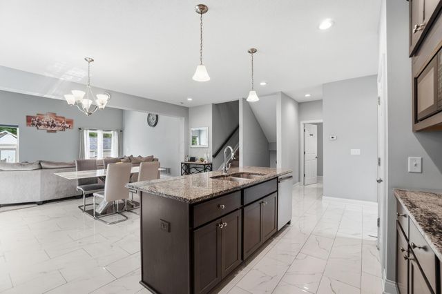 3816 Emmons Avenue, Columbus, OH 43219