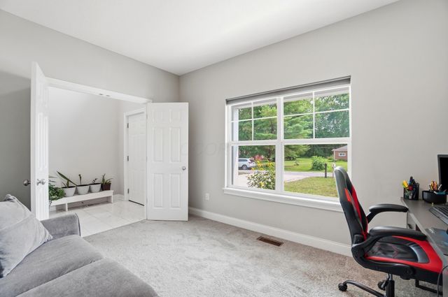 3816 Emmons Avenue, Columbus, OH 43219