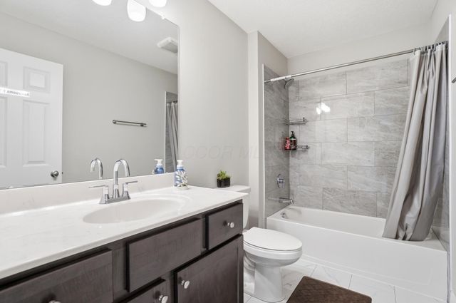3816 Emmons Avenue, Columbus, OH 43219