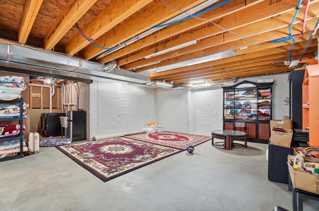 3816 Emmons Avenue, Columbus, OH 43219