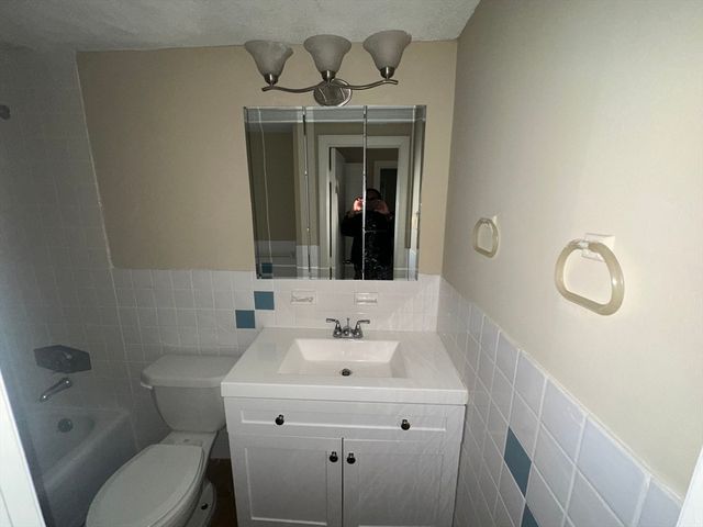 375 Harvard St. 2, Cambridge, MA 02139