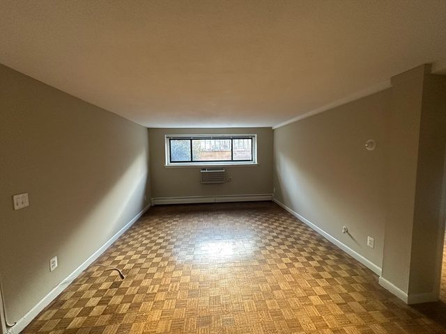 375 Harvard St. 2, Cambridge, MA 02139