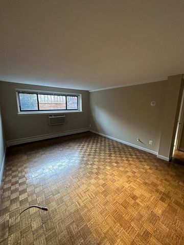 375 Harvard St. 2, Cambridge, MA 02139